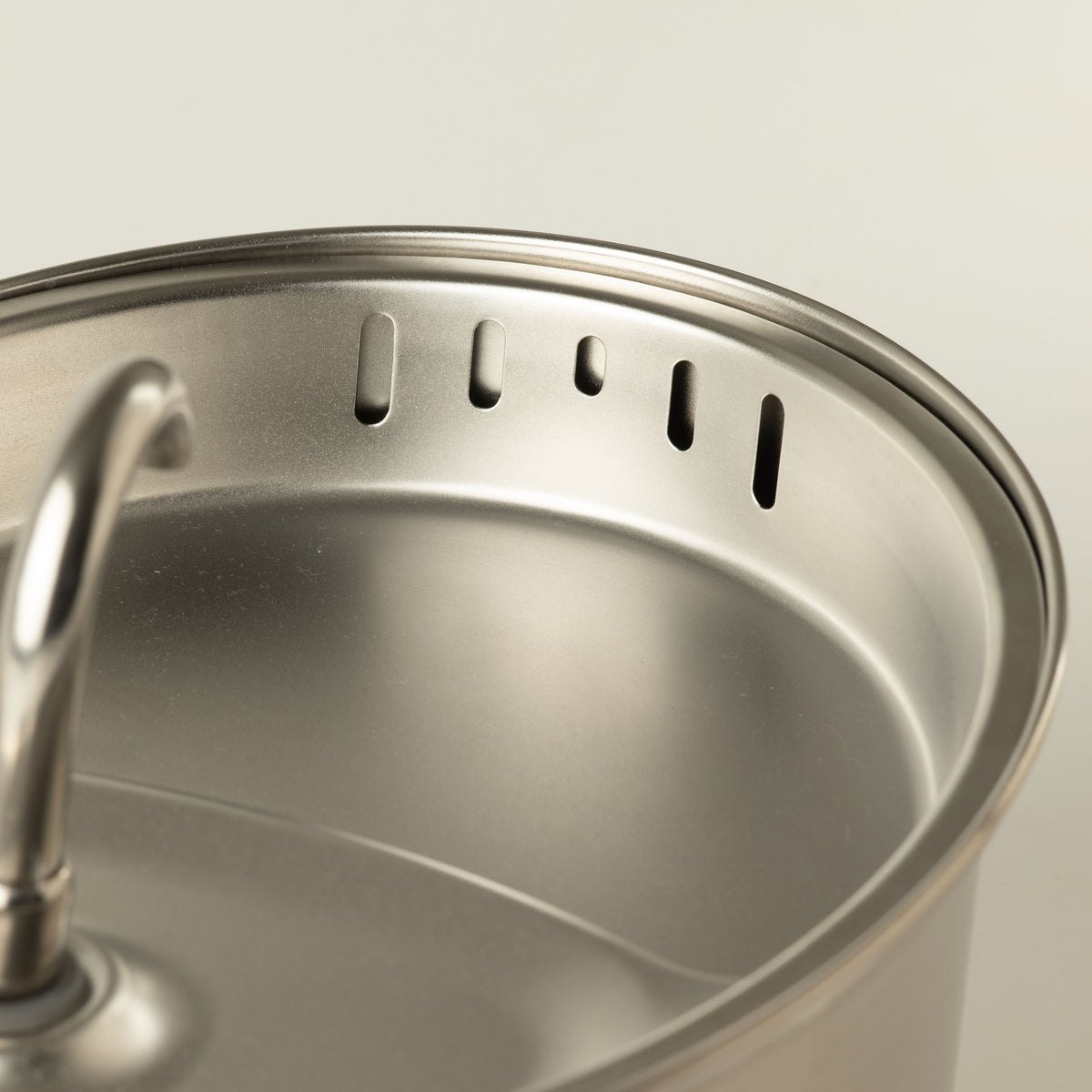 Electric Water Fountain 2.5 Liter - USB - Stainless Steel